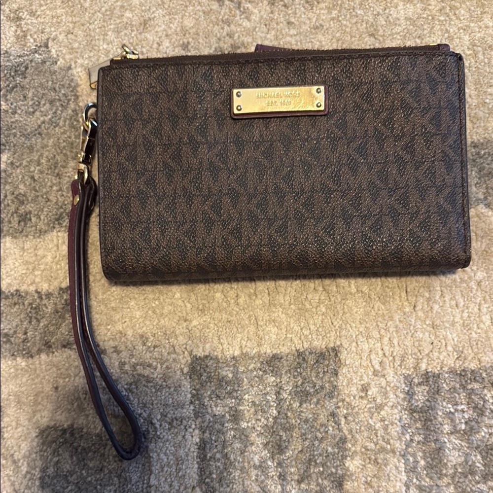 Michael Kors Dark Brown Wristlet with Gold Plate